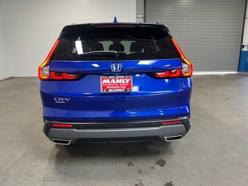 Used 2025 Honda CR-V Sport-L image 4