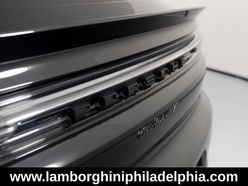 Used 2024 Porsche Cayenne Turbo GT AWD/4WD image 43