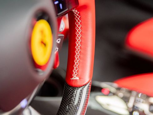 Used 2022 Ferrari SF90 Spider AWD/4WD image 24