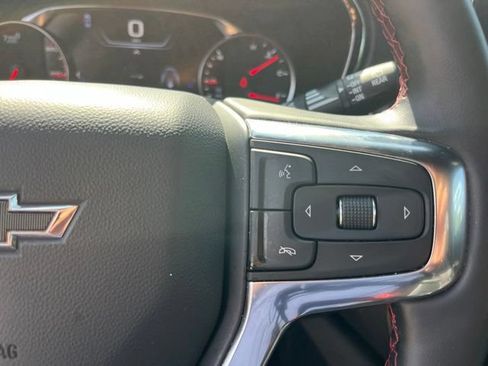 Used 2025 Chevrolet Blazer RS FWD image 20