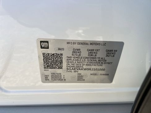 Used 2024 Buick Enclave Essence w/ LPO, Floor Liner Package image 28