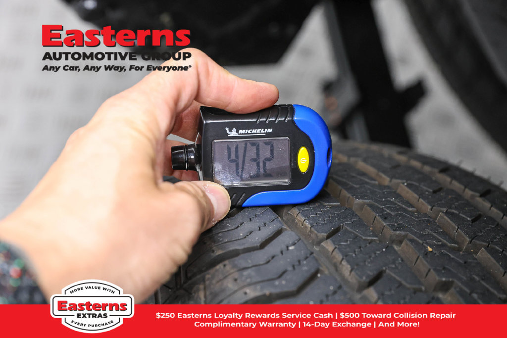 Used 2024 Toyota Tacoma SR RWD image 26