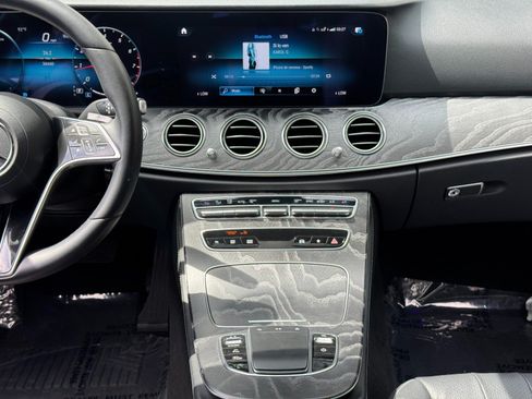 Used 2021 Mercedes-Benz E 350 Sedan w/ Premium Package image 25