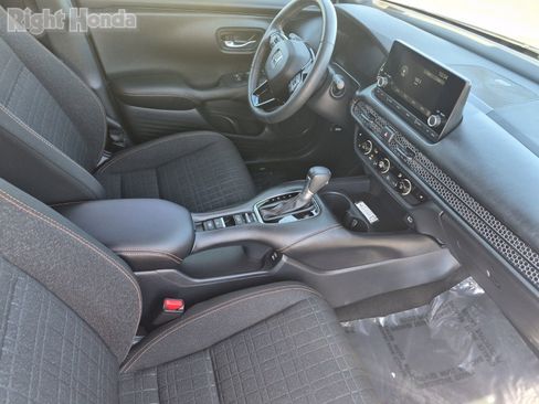 Certified 2024 Honda HR-V Sport image 26