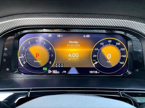 Used 2025 Volkswagen Atlas Cross Sport SEL R-Line image 10