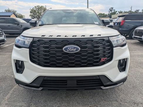 New 2026 Ford Explorer ST RWD image 8