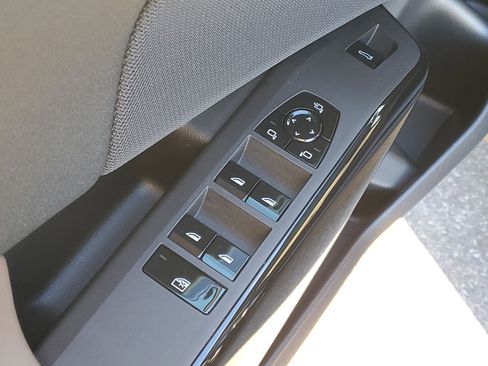 New 2026 BMW X3 xDrive30 w/ Premium Package image 6