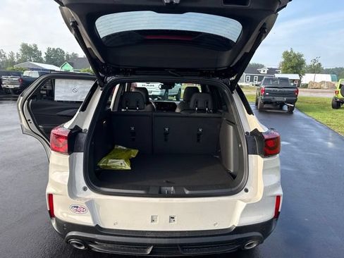 New 2026 Chevrolet TrailBlazer RS w/ Convenience Package AWD/4WD image 46