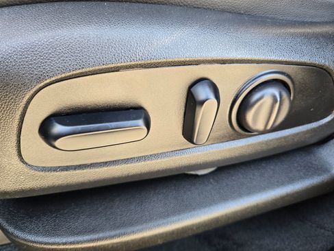 Used 2021 Chevrolet Traverse Premier w/ LPO, Floor Liner Package FWD image 24