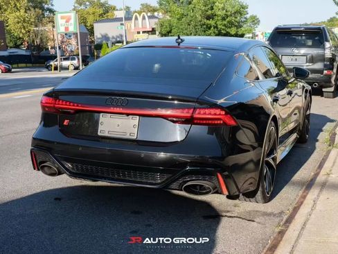 Used 2021 Audi RS 7 Sportback image 2