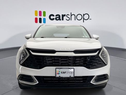 Used 2024 Kia Sportage EX FWD image 8