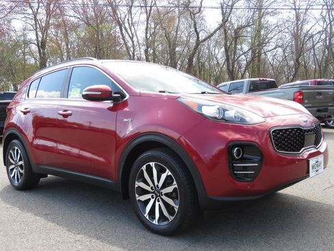 Used 2018 Kia Sportage EX w/ EX Technology Package AWD/4WD image 3
