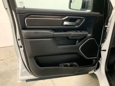 Used 2026 RAM 1500 Laramie AWD/4WD image 17