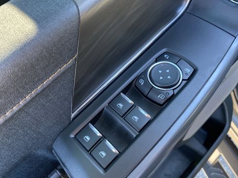 Used 2025 Ford F150 Lariat w/ Equipment Group 502A High image 26