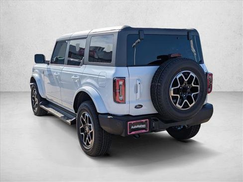 New 2025 Ford Bronco Outer Banks image 9