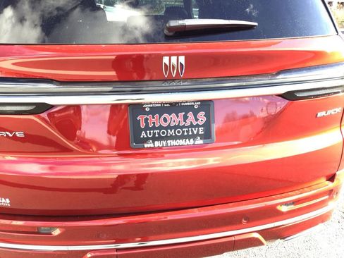 New 2025 Buick Enclave Avenir w/ Super Cruise Package image 12