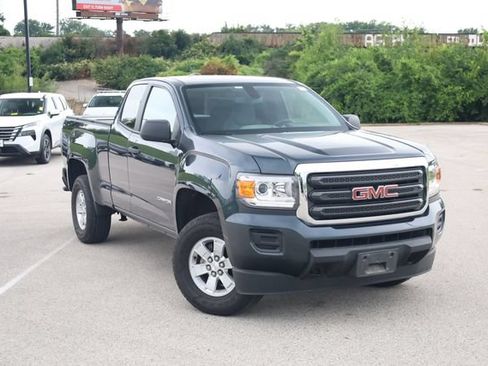 Used 2017 GMC Canyon W/T w/ Convenience Package RWD image 2