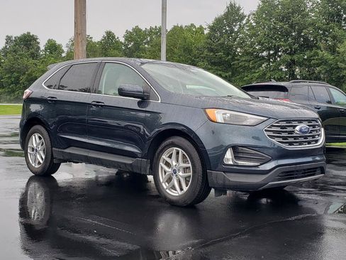 Used 2022 Ford Edge SEL w/ Convenience Package AWD/4WD image 3