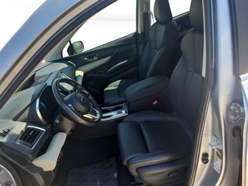 Used 2022 Subaru Ascent Limited w/ Technology Package AWD/4WD image 14
