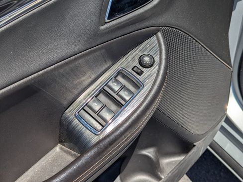Used 2016 Chevrolet Impala LTZ FWD image 37