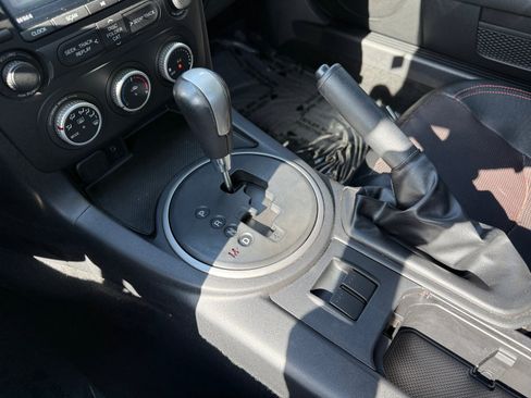 Used 2013 MAZDA MX-5 Miata Club RWD image 13