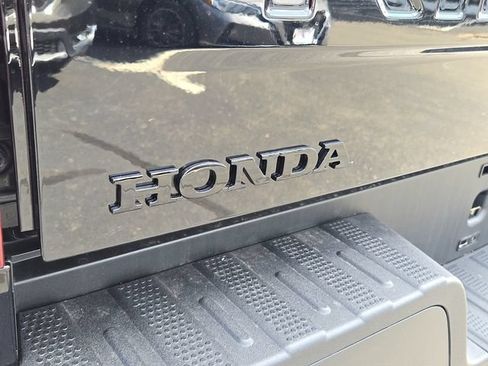 New 2026 Honda Ridgeline Black Edition image 21