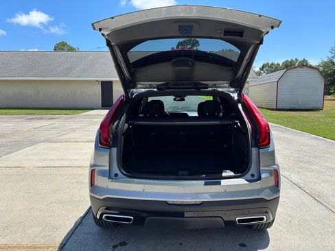 Used 2025 Cadillac XT4 Premium Luxury FWD image 18