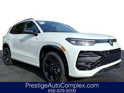 New 2025 Volkswagen Tiguan SE R-Line