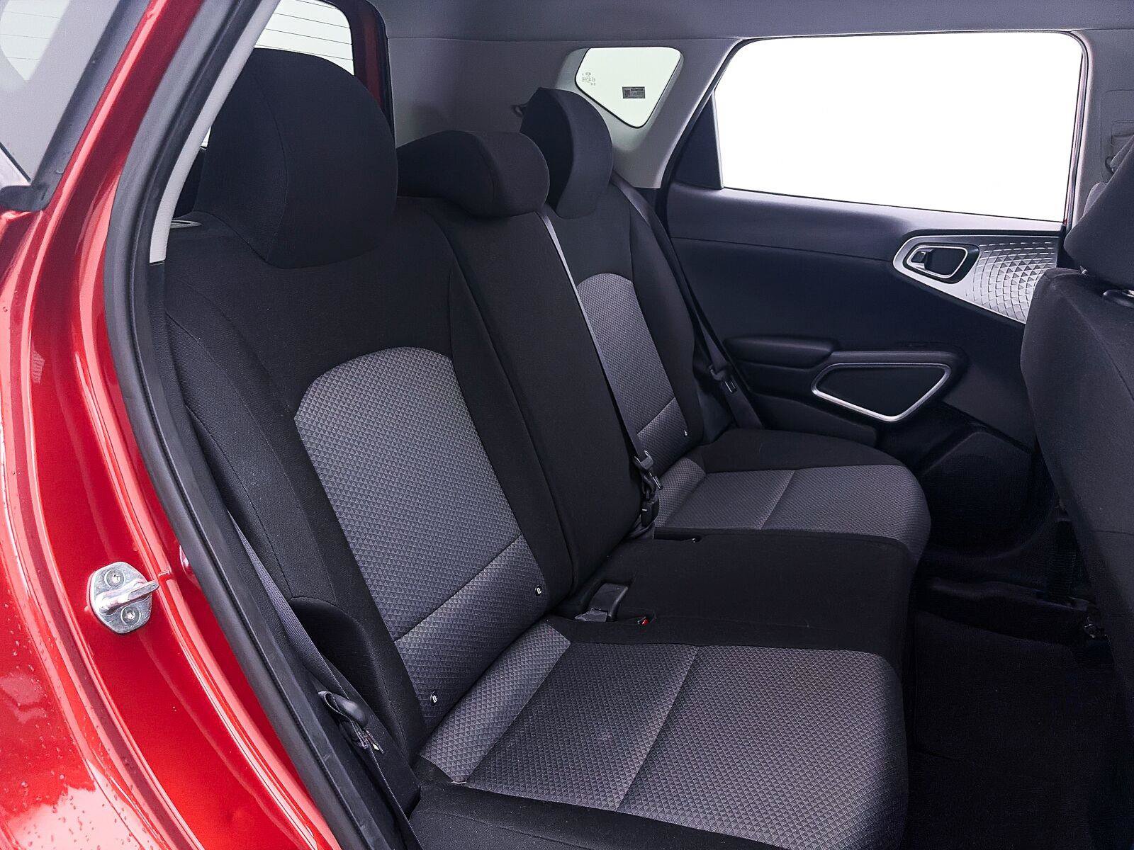 Used 2021 Kia Soul LX FWD image 31