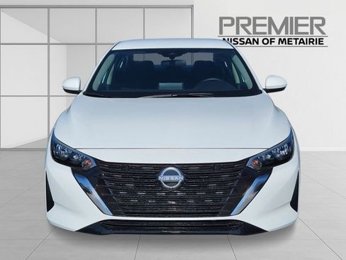 New 2025 Nissan Sentra SV w/ Trunk Package image 8