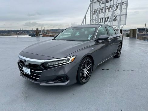 Certified 2021 Honda Accord Touring image 11