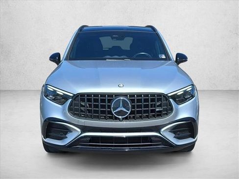 Used 2024 Mercedes-Benz GLC 43 AMG 4MATIC image 2