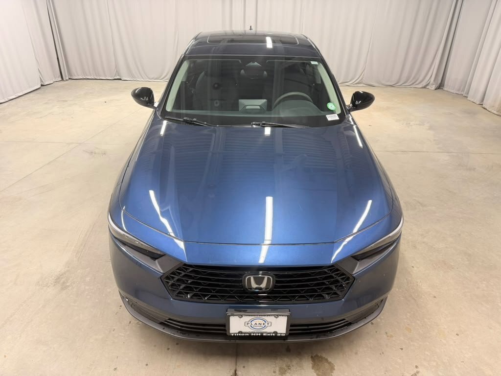 Certified 2025 Honda Accord SE image 5