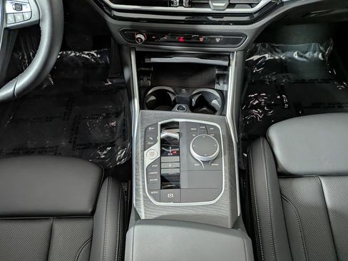 Certified 2023 BMW 330i xDrive 330i xDrive w/ Premium Package image 40