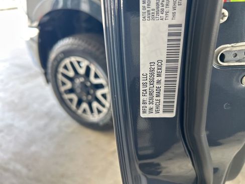 New 2025 RAM 2500 Limited image 49