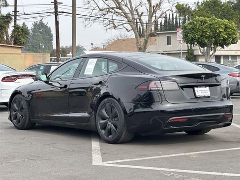 Used 2023 Tesla Model S image 4