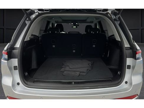 Used 2023 Jeep Grand Cherokee 4WD 4xe image 27