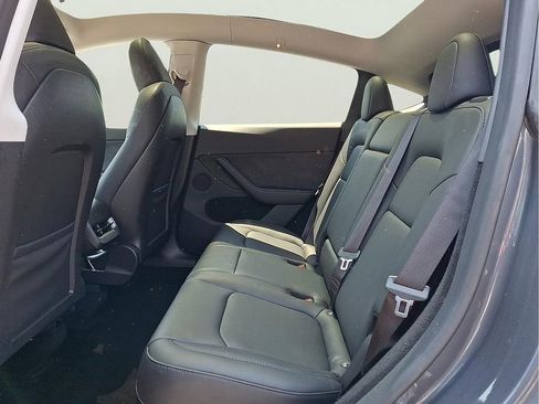 Used 2023 Tesla Model Y Long Range AWD/4WD image 8