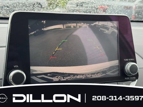 Used 2022 Nissan Altima 2.5 SV AWD/4WD image 18