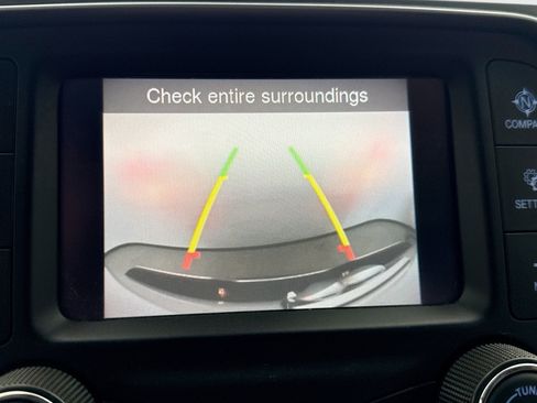 Used 2022 RAM 1500 Tradesman w/ Chrome Appearance Group image 15