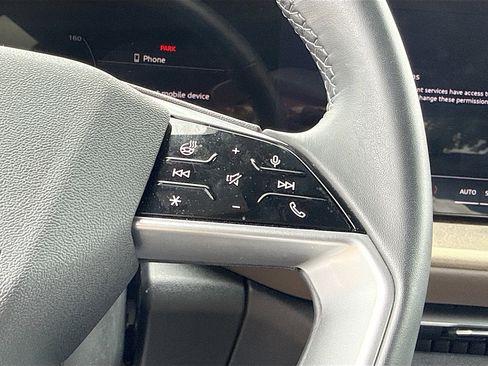 Certified 2025 Audi Q5 Premium w/ Convenience Package image 40