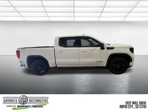 Used 2024 GMC Sierra 1500 Elevation w/ X31 Off-Road Package AWD/4WD image 7