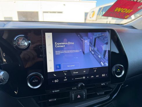 Used 2025 Lexus NX 250 FWD image 24