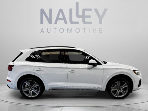 Used 2025 Audi Q5 2.0T Premium w/ Convenience Plus Package AWD/4WD image 6