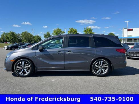 Used 2022 Honda Odyssey Touring image 5