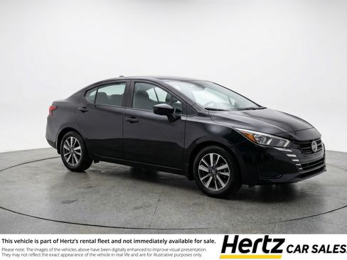 Used 2025 Nissan Versa SV FWD image 1