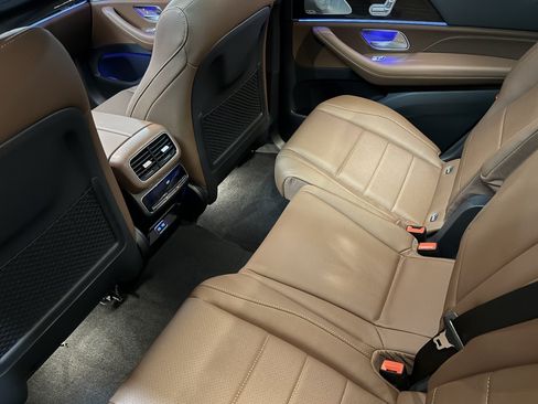 New 2026 Mercedes-Benz GLS 450 4MATIC image 11