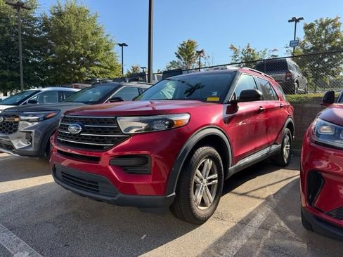 Used 2020 Ford Explorer XLT AWD/4WD image 1