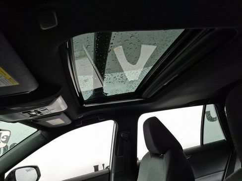 New 2025 Toyota RAV4 SE image 22