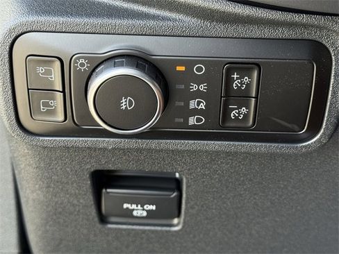 New 2025 Ford Bronco Outer Banks image 25